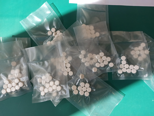 Molnupiravir compresse per FIP effusivo e non effusivo nei gatti CAS 2349386-89-4